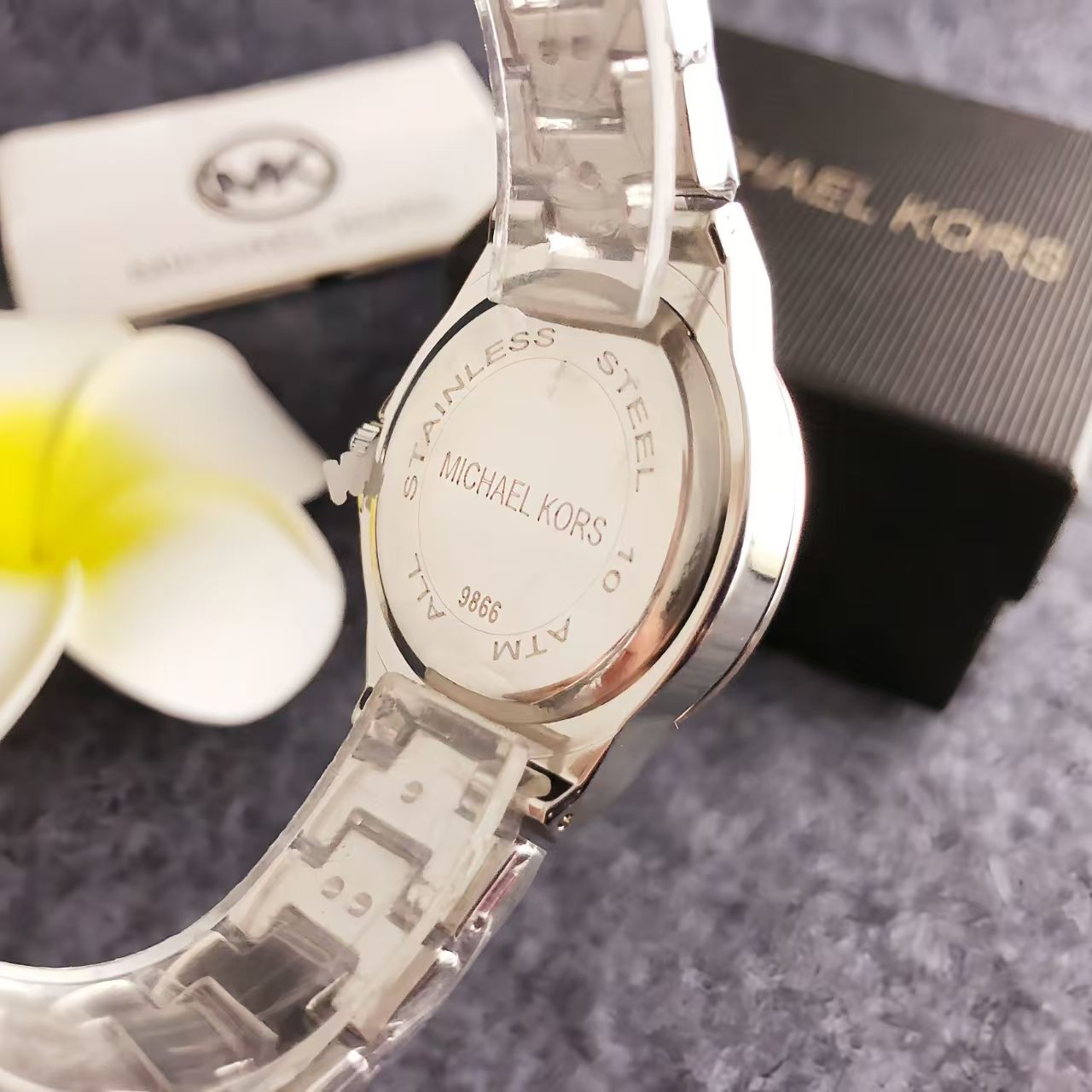 Orologio da Donna di Lusso Mic - Luxury Watch Photography recensione e prezzo
