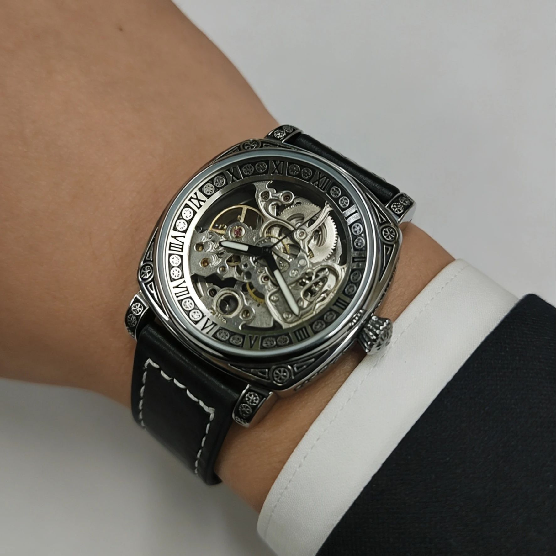 Nuovo Orologio Meccanico Schel - Luxury Watch It recensione e prezzo