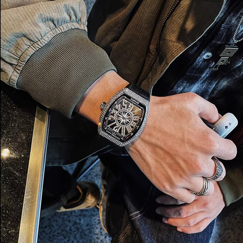 Orologio di Lusso Premium con  - Luxury Watch All Black recensione e prezzo