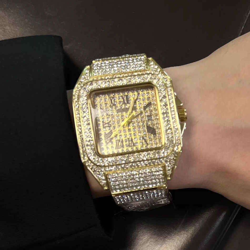 Orologio da Polso Quadrato Oro - Luxury Watch All Black recensione e prezzo