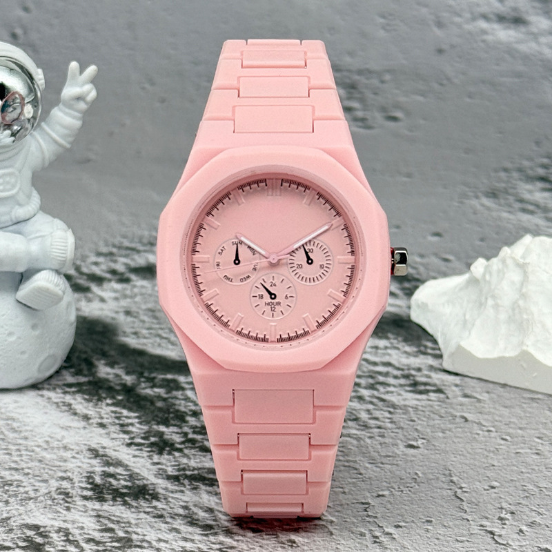 Orologio di Marca Famosa con Q - Luxury Watch Wallpaper recensione e prezzo
