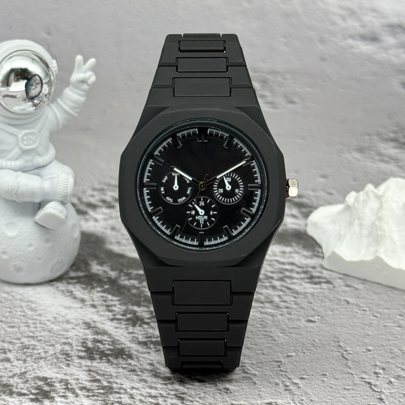 Orologio di Marca Famosa con Q - Luxury Watch Wallpaper recensione e prezzo